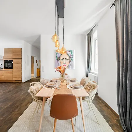 Διαμέρισμα Cozy - Loft - Kingsize, Parkplatz, 1a Lage *