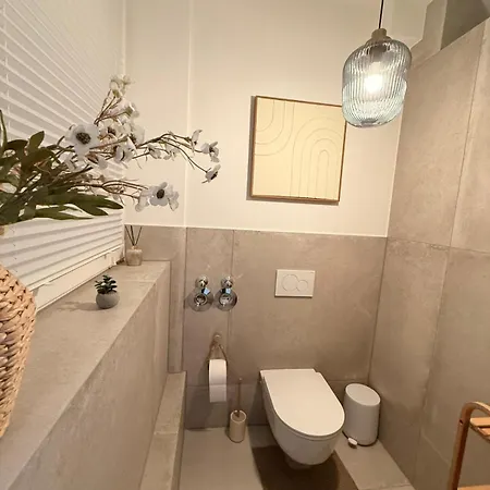 Cozy - Loft - Kingsize, Parkplatz, 1a Lage 아파트